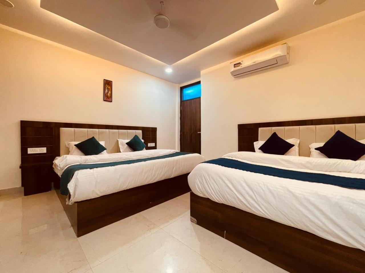 Wooibhotels The Divine Ganga Haridwār Exterior foto